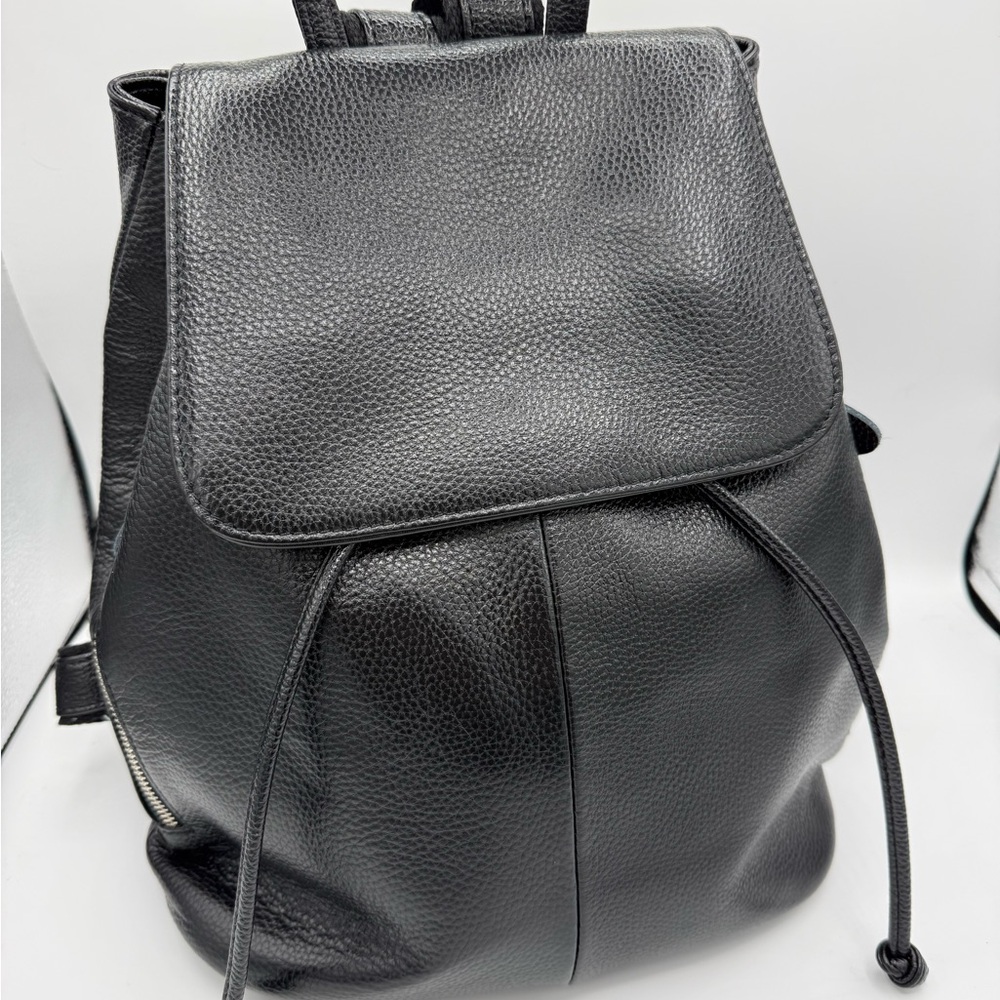 BOYATU Black Leather Backpack